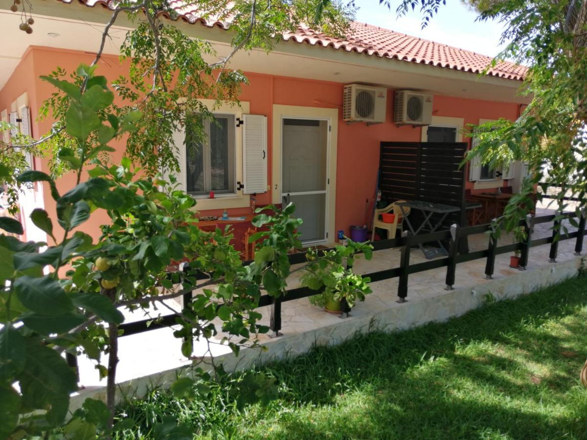 Reginas Studios Athéras Dış mekan fotoğraf
